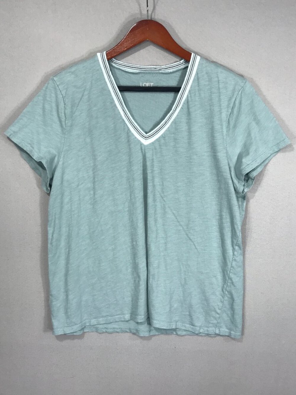 LOFT Outlet T Shirt Women's XL Blue Striped Trim Popover Top V-Neck Cap Sleeve